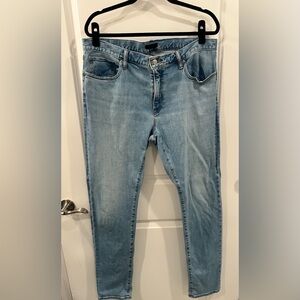 Uniqlo Men’s Jeans